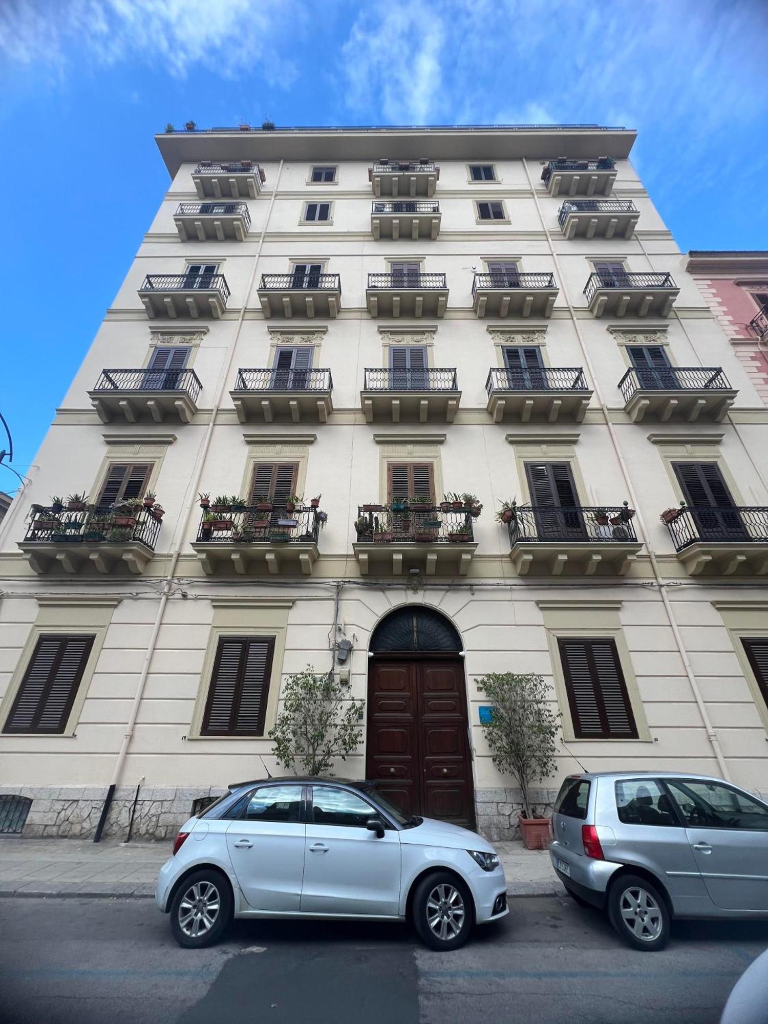 Politeama Charming Apartment Palermo Buitenkant foto